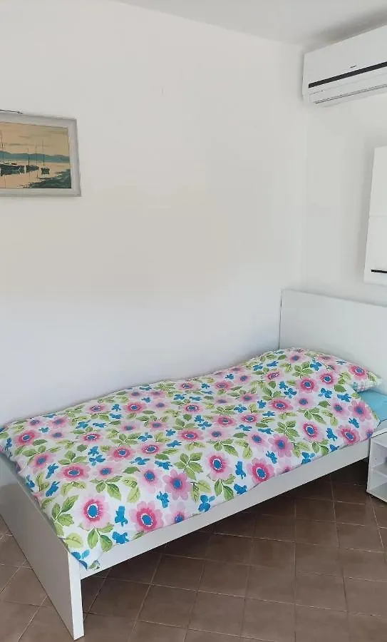 Family Apartments Tomy