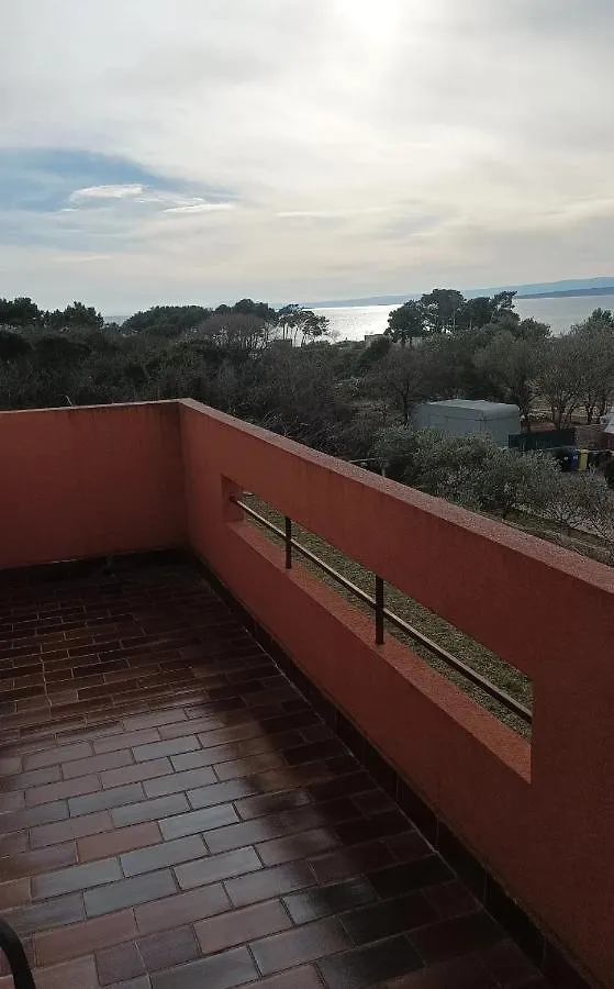 Family Apartments Tomy Punat