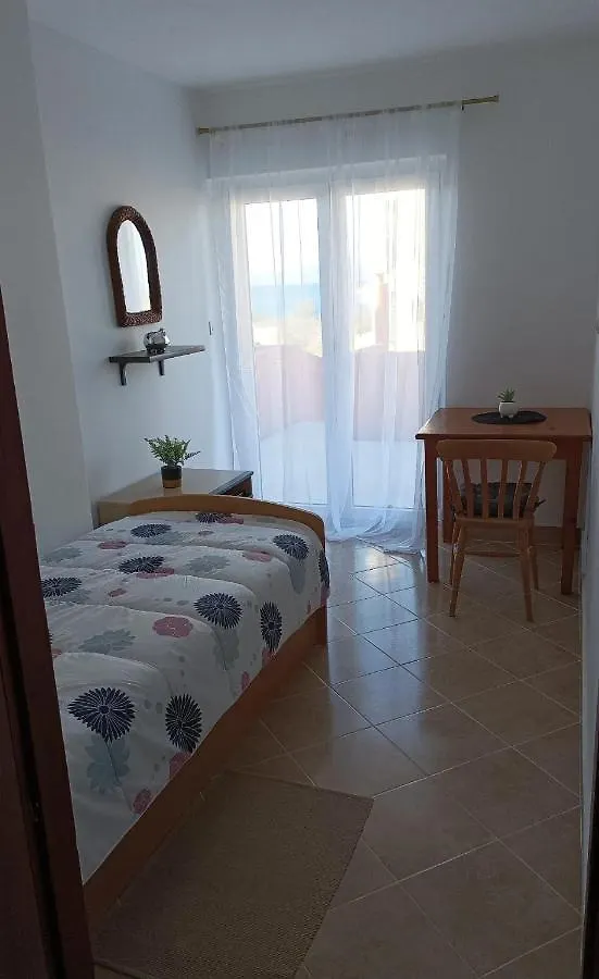 Family Apartments Tomy Punat 0*,  Croazia