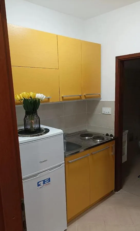 Family Apartments Tomy Punat 0*,  Croazia